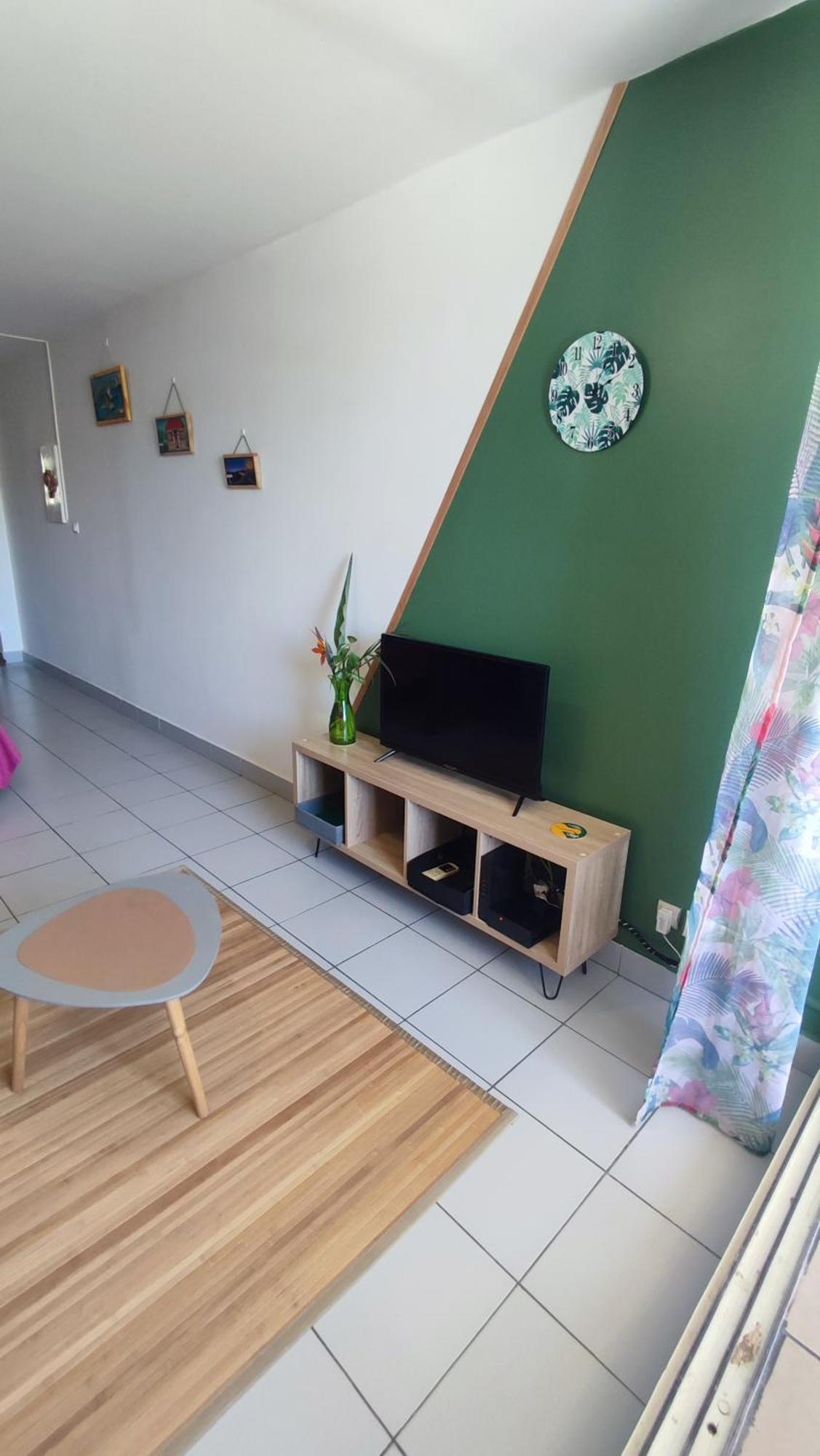 Les Franciseas Apartment Saint-Gilles-les Bains Ngoại thất bức ảnh